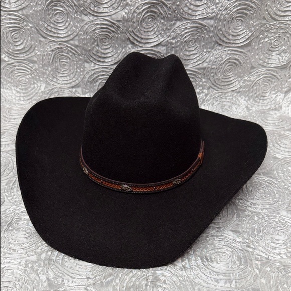 Cody James Men's Black Western Hat with Brown Band